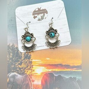 Stone Dangled Earrings